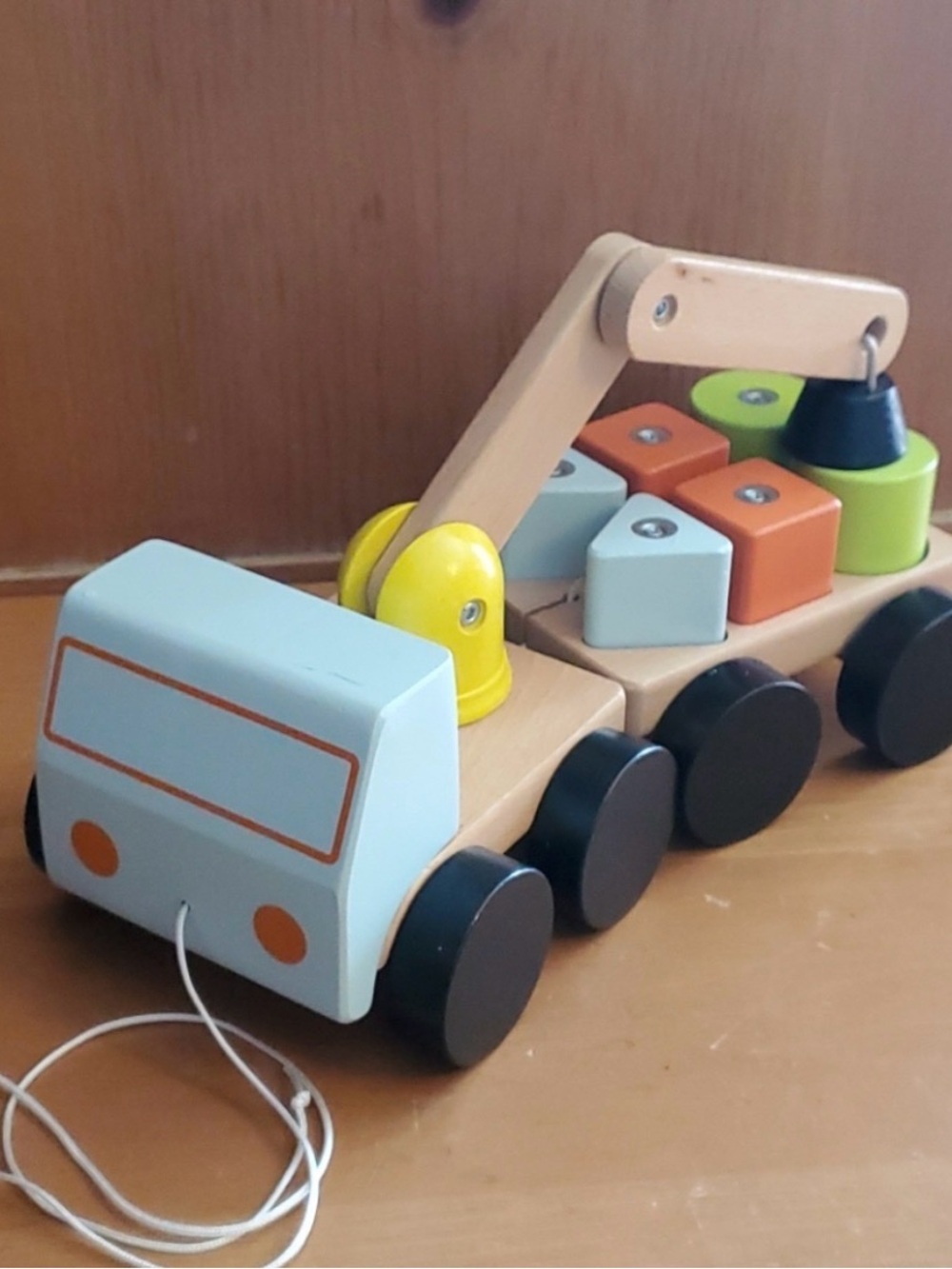 Mula Wooden Crane Magnetic Shapes Toy